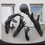 L'INSOUTENABLE LEGERETE L'INSOUTENABLE LEGERETE